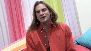 Asian princess Syren is down for some white cock 4K