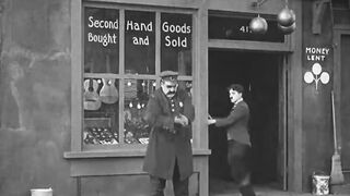 Charlie Chaplin - The Pawnshop - 1916
