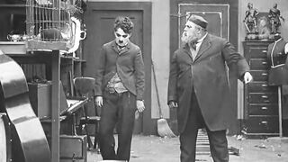 Charlie Chaplin - The Pawnshop - 1916