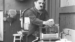 Charlie Chaplin - The Pawnshop - 1916