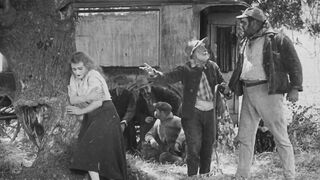 Charlie Chaplin - The Vagabond - 1916