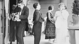 Charlie Chaplin - The Adventurer - 1917