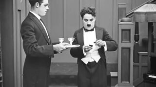 Charlie Chaplin - The Adventurer - 1917