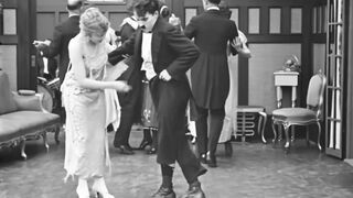 Charlie Chaplin - The Adventurer - 1917