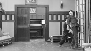 Charlie Chaplin - The Adventurer - 1917