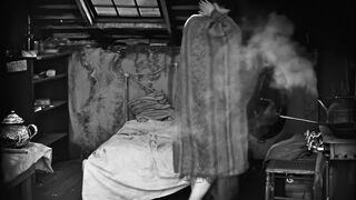 Charlie Chaplin - The Kid - 1921