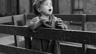 Charlie Chaplin - The Kid - 1921