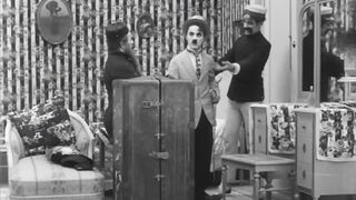Charlie Chaplin - The Cure - 1917