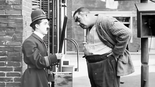 Charlie Chaplin - Easy Street - 1917