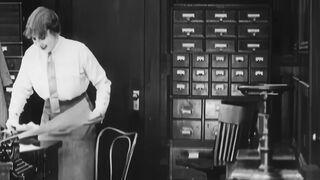 Charlie Chaplin - The Bank - 1915