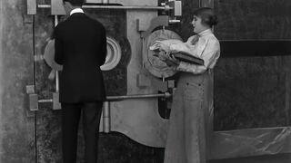 Charlie Chaplin - The Bank - 1915