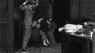 Charlie Chaplin - The Bank - 1915